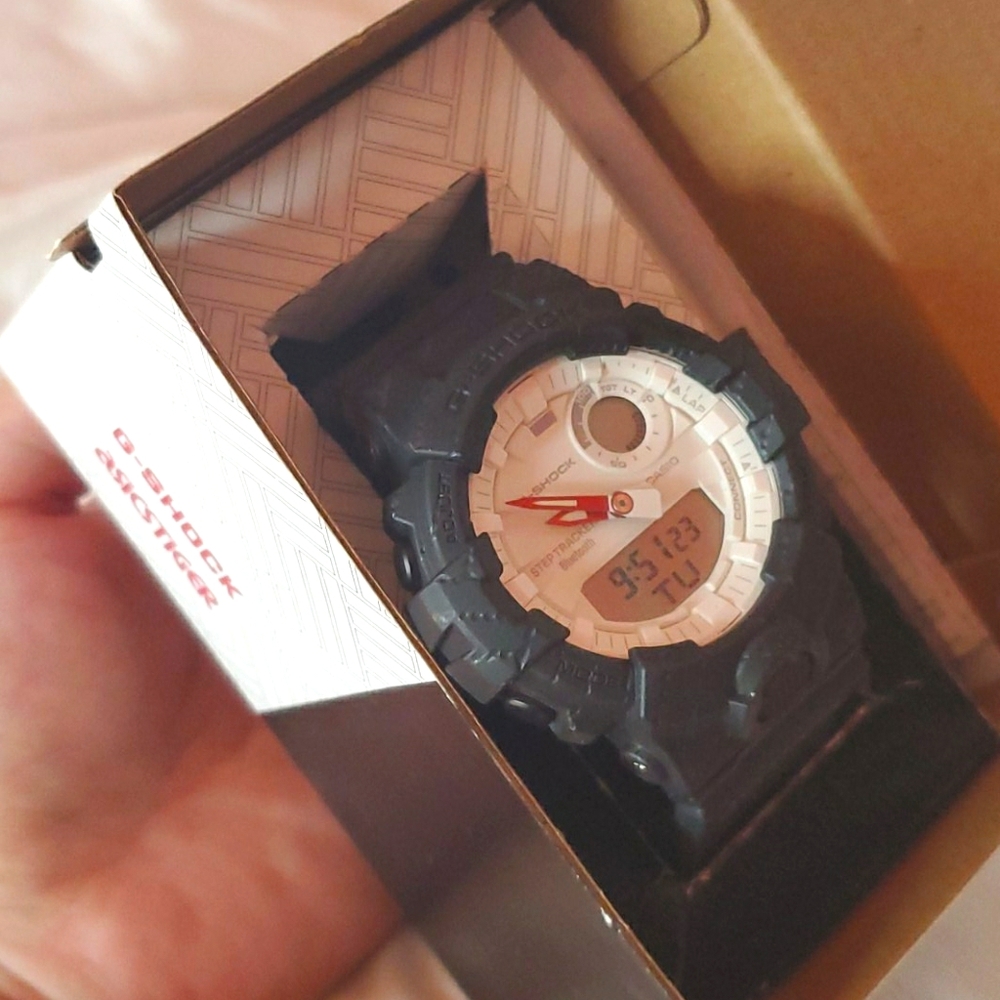 NWT LIMITED EDITION ASICSTIGER X G-SHOCK WATCH